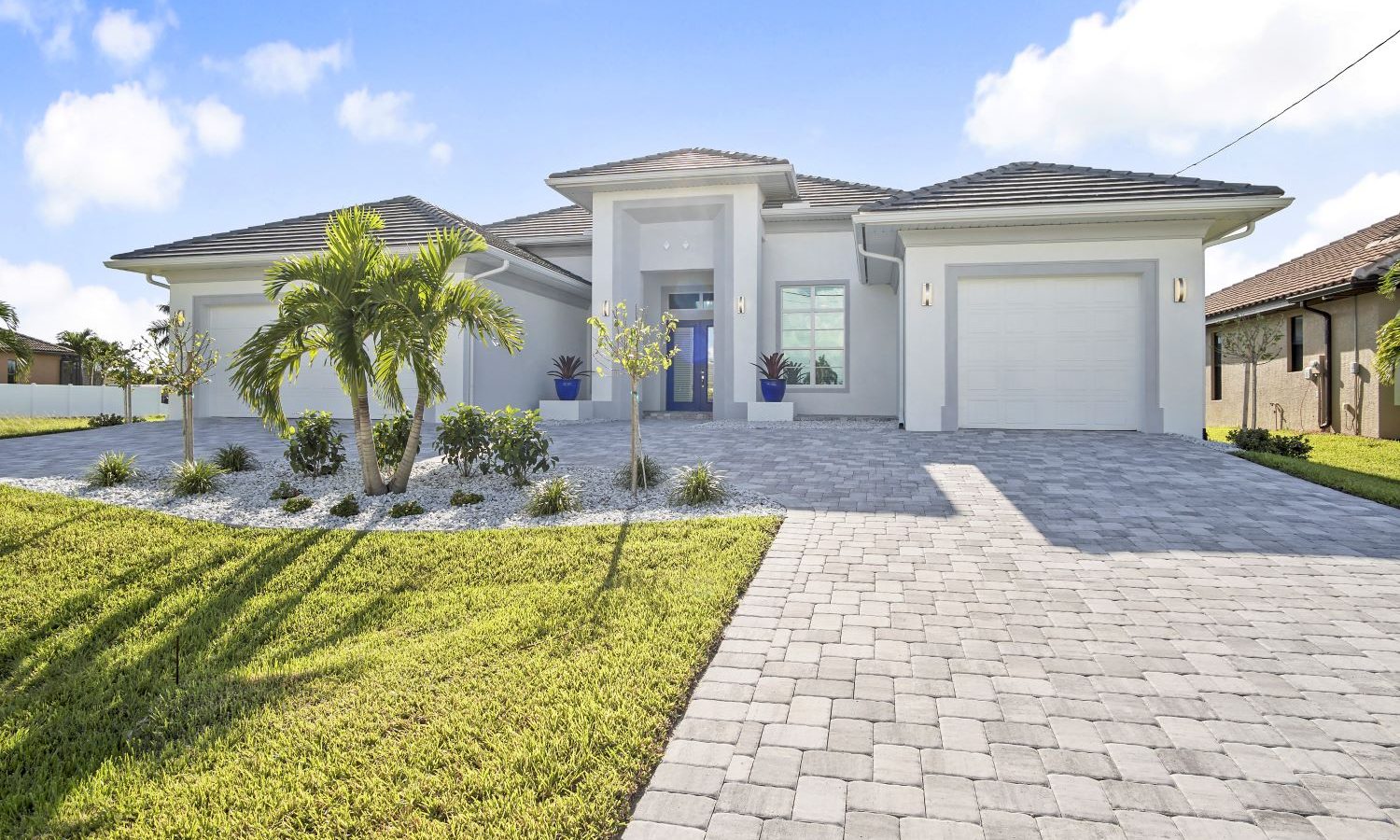 casa-dei-sogni-my-swfl-dream-home-exterior